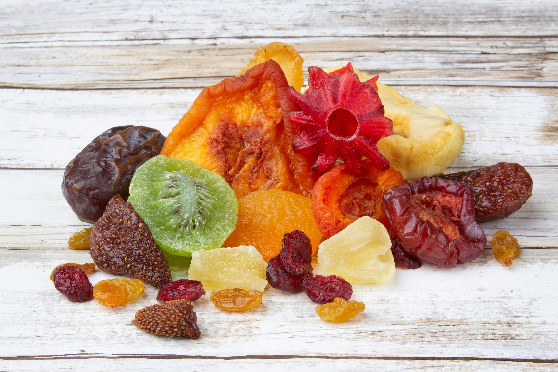 Oh! Nuts Holiday Nut & Dried Fruit 18 Variety Gift Basket